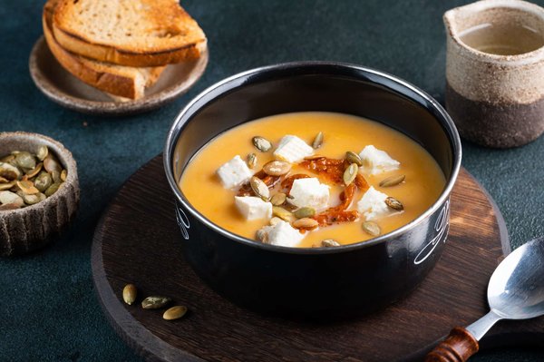 What's the Secret to a Perfectly Spiced Moroccan Harira Soup with Lentils and Chickpeas?