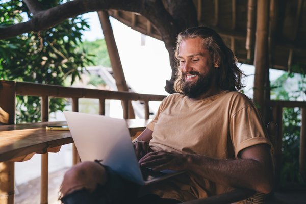 Discovering life as a digital nomad in portugal: a guide